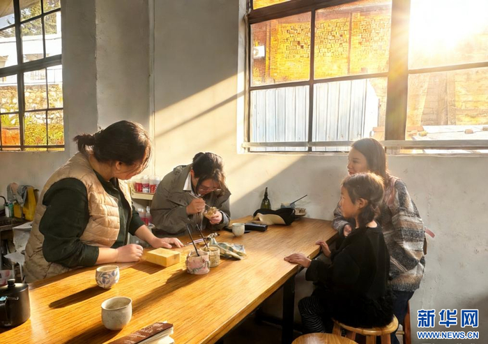 体验式消费”激活文旅动能不朽情缘版云南昆明：“(图3)